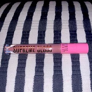 Naked In The Dark Supreme Gloss